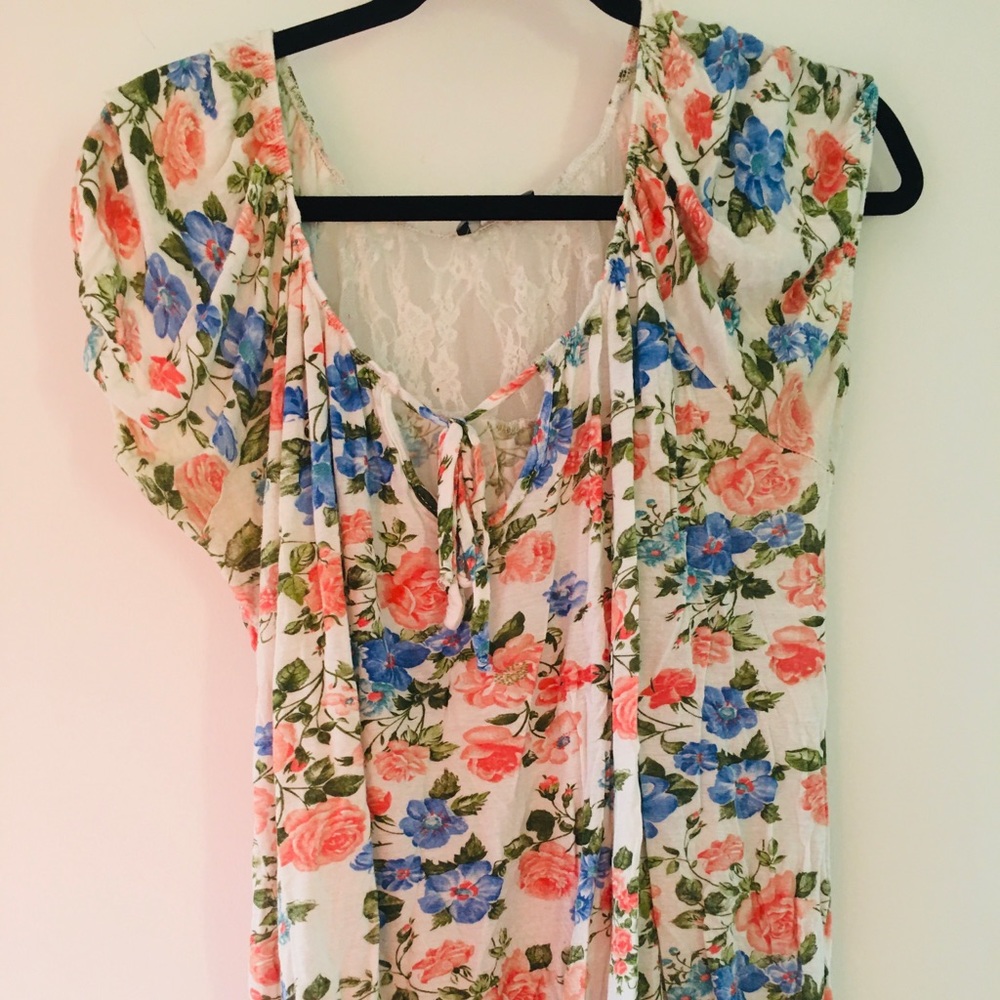 Floral Print Spring Blouse